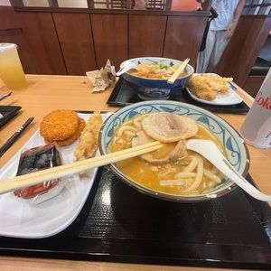 Meet your Posher, Lazer